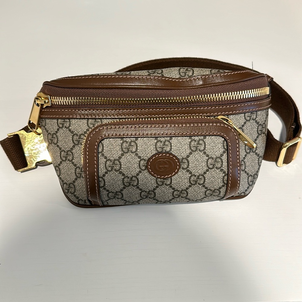 Gucci GG Interlocking Belt Bag